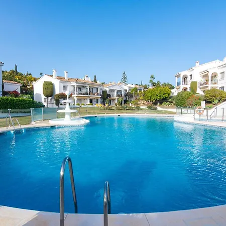 شقة El Paraiso Tussen Marbella & Estepona *